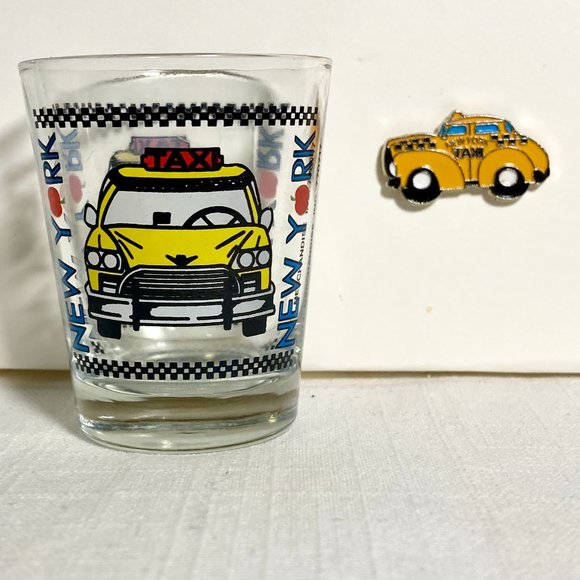 NY City Taxi Shot Glass and Pins set - Picture 1 of 1
